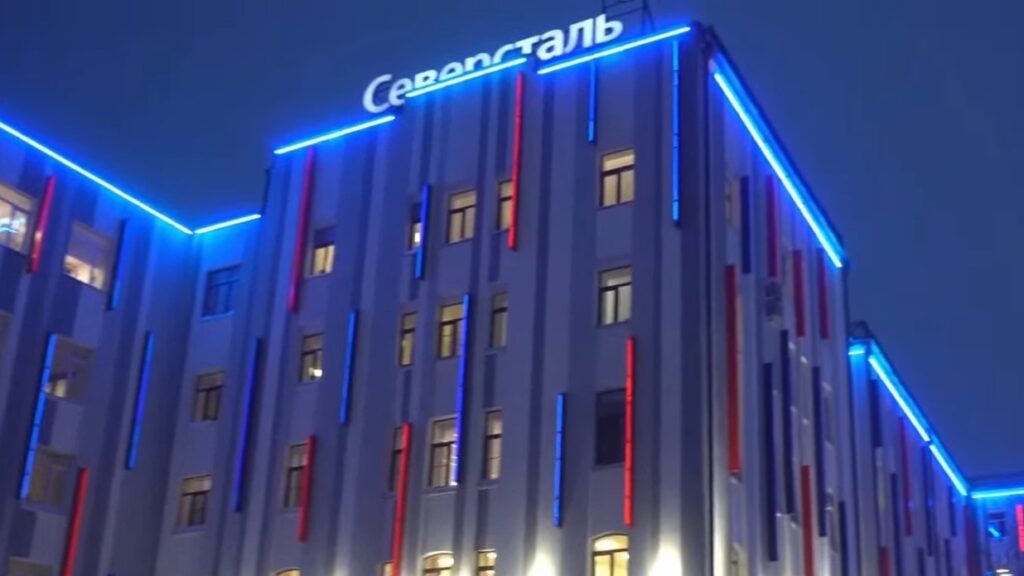 Кризис в металлургии: между жесткой ДКП и переоцененным рублем